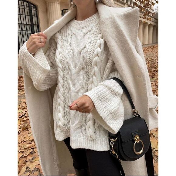 H&M Cable Knit Chunky Oversized Sweater Braided - Picture 5 of 16